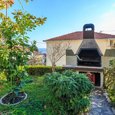 Marija Jesenice (Split-Dalmatia)